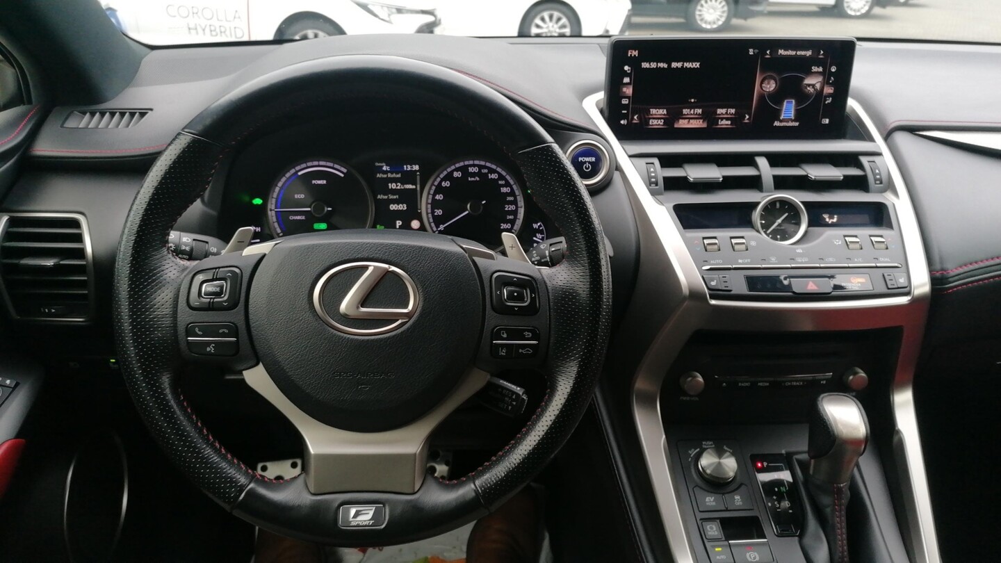 Lexus NX